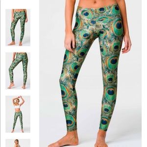 Onzie Peacock Leggings